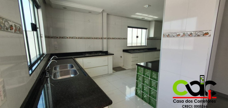 Imagem Casa com 4 Quartos à Venda, 250 m² em Jardim Das Hortênsias - Poços De Caldas Imagem Casa com 4 Quartos à Venda, 250 m² em Jardim Das Hortênsias - Poços De Caldas