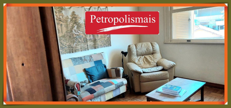 Imagem Casa com 4 Quartos à Venda, 234 m² em Valparaíso - Petrópolis Imagem Casa com 4 Quartos à Venda, 234 m² em Valparaíso - Petrópolis