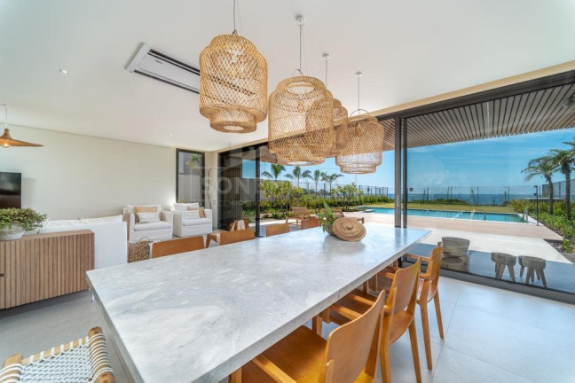 Imagem Casa de Condomínio com 5 Quartos à Venda, 458 m² em Praia Do Estaleiro - Balneário Camboriú