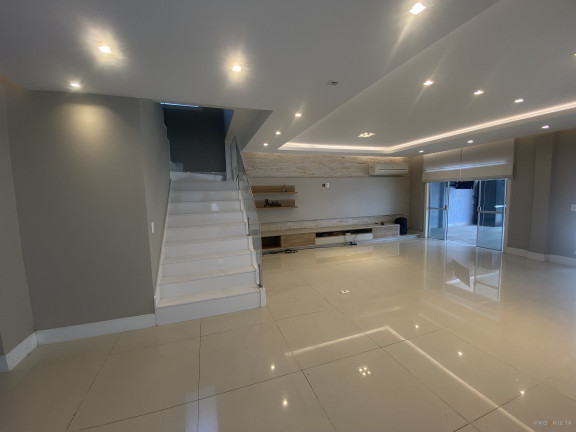 Imagem Casa de Condomínio com 5 Quartos à Venda, 478 m² em Barra Da Tijuca - Rio De Janeiro