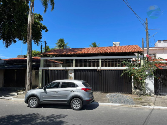 Imagem Casa com 3 Quartos à Venda, 300 m² Imagem Casa com 3 Quartos à Venda, 300 m²