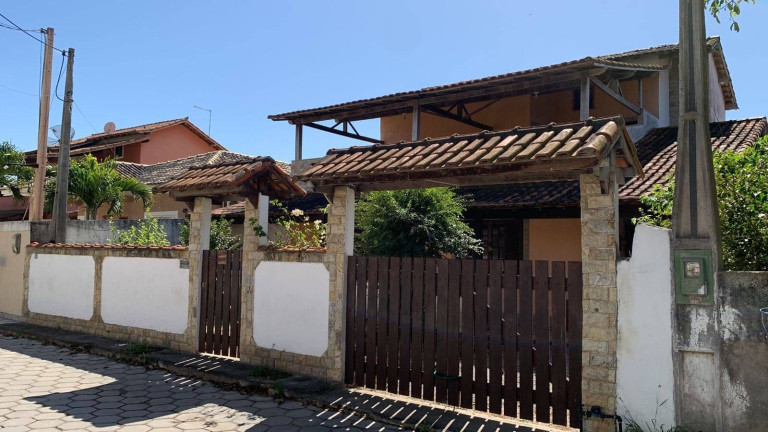 Imagem Casa de Condomínio com 4 Quartos à Venda, 175 m² em Peró - Cabo Frio Imagem Casa de Condomínio com 4 Quartos à Venda, 175 m² em Peró - Cabo Frio