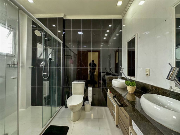 Imagem Apartamento com 4 Quartos à Venda, 205 m² em Forte - Praia Grande Imagem Apartamento com 4 Quartos à Venda, 205 m² em Forte - Praia Grande