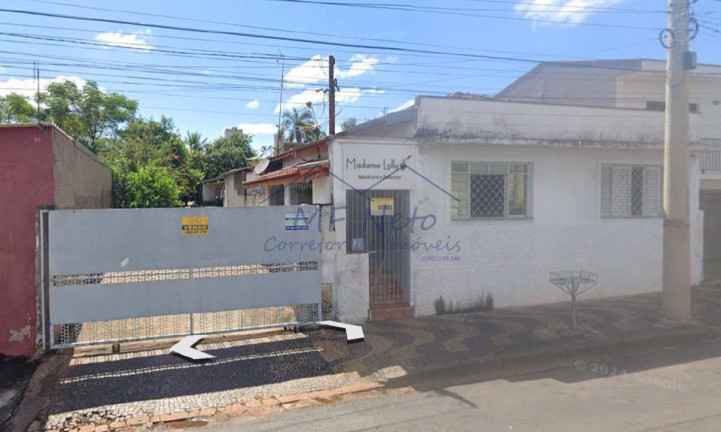 Imagem Casa com 3 Quartos à Venda, 1.274 m² em Centro - Pirassununga Imagem Casa com 3 Quartos à Venda, 1.274 m² em Centro - Pirassununga