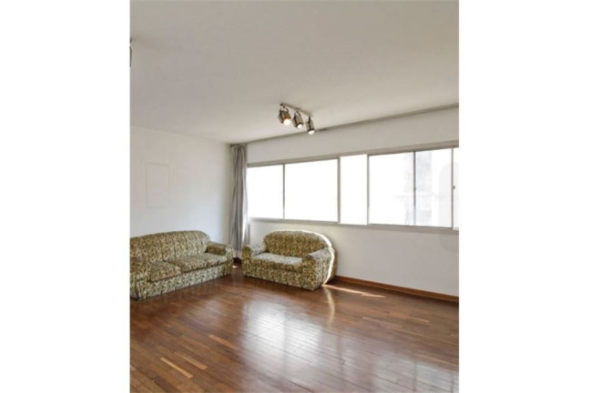 Imagem Imóvel com 3 Quartos à Venda, em Higienópolis - São Paulo Imagem Imóvel com 3 Quartos à Venda, em Higienópolis - São Paulo