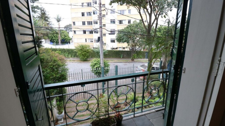 Imagem Casa com 4 Quartos à Venda, 450 m² em Butantã - São Paulo Imagem Casa com 4 Quartos à Venda, 450 m² em Butantã - São Paulo
