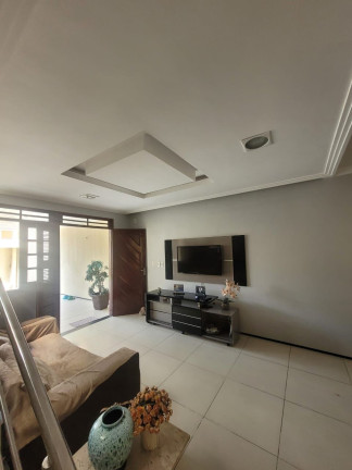 Imagem Casa com 4 Quartos à Venda, 290 m² em Vila União - Fortaleza Imagem Casa com 4 Quartos à Venda, 290 m² em Vila União - Fortaleza