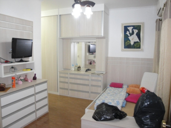 Imagem Casa com 3 Quartos à Venda, 490 m² em Vila Santa Luzia - Bauru Imagem Casa com 3 Quartos à Venda, 490 m² em Vila Santa Luzia - Bauru