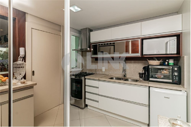 Imagem Apartamento com 3 Quartos à Venda, 105 m² em Petrópolis - Porto Alegre