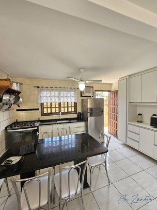 Imagem Casa com 3 Quartos à Venda, 70 m² em Balneário Eliane - Guaratuba Imagem Casa com 3 Quartos à Venda, 70 m² em Balneário Eliane - Guaratuba