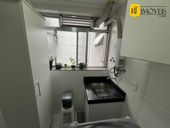 Imagem Apartamento com 3 Quartos à Venda, 67 m² em Algodoal - Cabo Frio