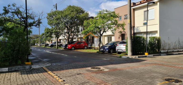 Imagem Casa com 3 Quartos à Venda, 100 m² em Jardim Santa Maria - São Paulo Imagem Casa com 3 Quartos à Venda, 100 m² em Jardim Santa Maria - São Paulo