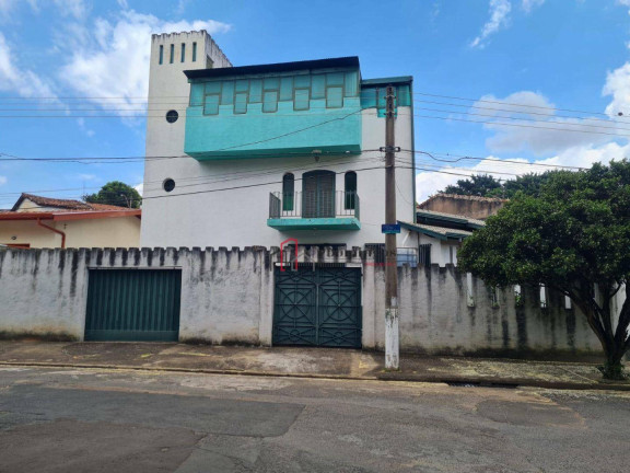 Sobrado com 4 Quartos à Venda, 213 m² em Jardim Bonfim - Campinas