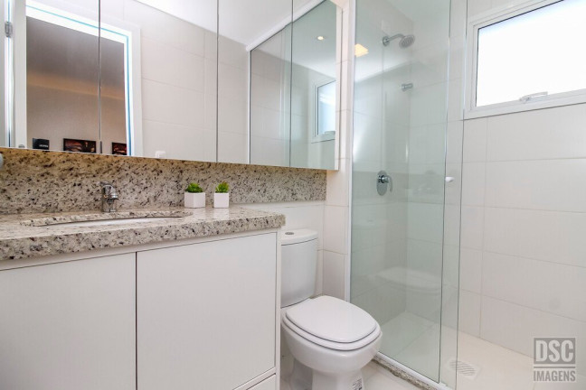 Imagem Apartamento com 2 Quartos à Venda, 74 m² em Passo Da Areia - Porto Alegre