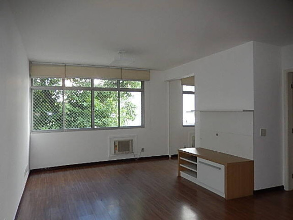 Imagem Apartamento com 3 Quartos à Venda,  em Lagoa - Rio De Janeiro