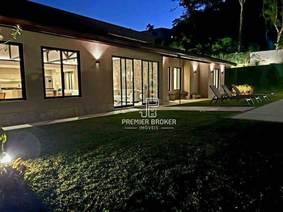 Imagem Casa com 5 Quartos à Venda, 497 m² em Comary - Teresópolis