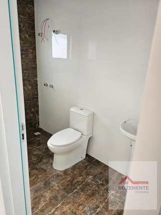 Imagem Sobrado com 3 Quartos à Venda, 107 m² em Guaraituba - Colombo Imagem Sobrado com 3 Quartos à Venda, 107 m² em Guaraituba - Colombo