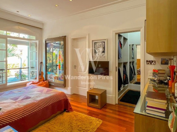 Imagem Casa com 5 Quartos à Venda, 584 m² em Vila Madalena - São Paulo Imagem Casa com 5 Quartos à Venda, 584 m² em Vila Madalena - São Paulo
