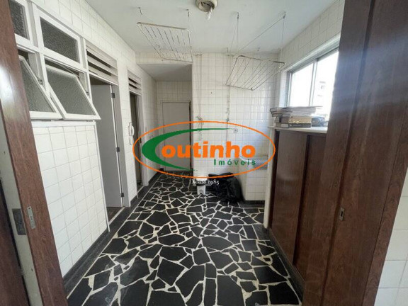 Imagem Apartamento com 4 Quartos à Venda, 240 m² em Tijuca - Rio De Janeiro Imagem Apartamento com 4 Quartos à Venda, 240 m² em Tijuca - Rio De Janeiro