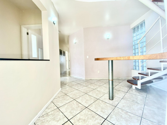 Imagem Casa com 3 Quartos à Venda, 350 m² em Bela Vista - São José