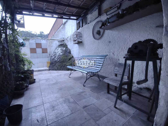 Imagem Imóvel com 3 Quartos à Venda, 164 m² em Araras - Teresópolis