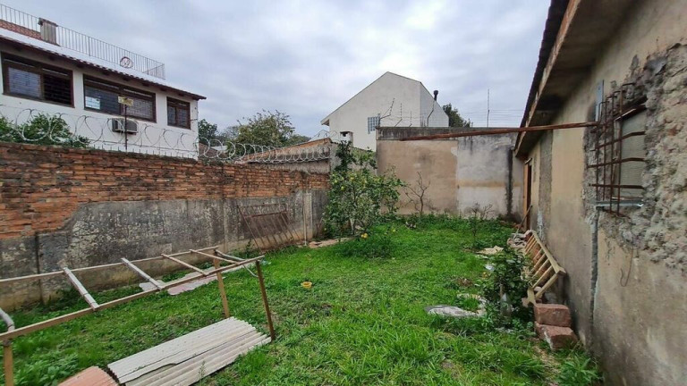 Imagem Casa com 3 Quartos à Venda, 153 m² em São Sebastião - Porto Alegre Imagem Casa com 3 Quartos à Venda, 153 m² em São Sebastião - Porto Alegre