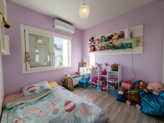 Imagem Casa com 4 Quartos à Venda,  em Vila Nova - Porto Alegre