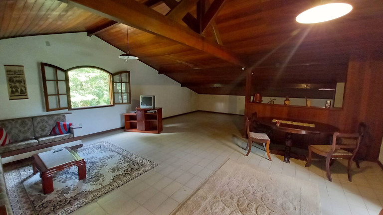 Imagem Casa com 3 Quartos à Venda, em Debossan - Nova Friburgo Imagem Casa com 3 Quartos à Venda, em Debossan - Nova Friburgo