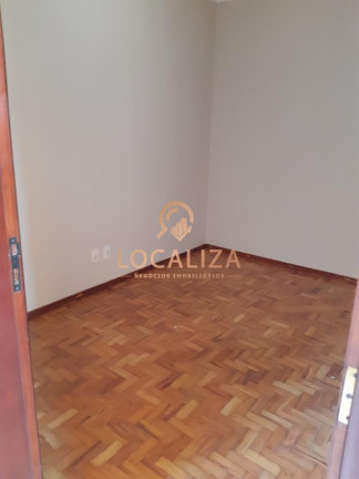 Imagem Casa com 4 Quartos à Venda, 245 m² em Jardim Satélite - São José Dos Campos Imagem Casa com 4 Quartos à Venda, 245 m² em Jardim Satélite - São José Dos Campos