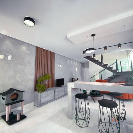 Imagem Casa com 2 Quartos à Venda, 133 m² Imagem Casa com 2 Quartos à Venda, 133 m²