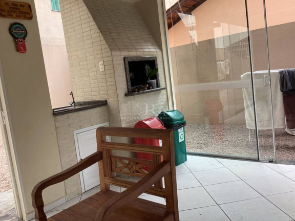 Imagem Sobrado com 3 Quartos à Venda, 293 m² em Centro - Itajaí Imagem Sobrado com 3 Quartos à Venda, 293 m² em Centro - Itajaí