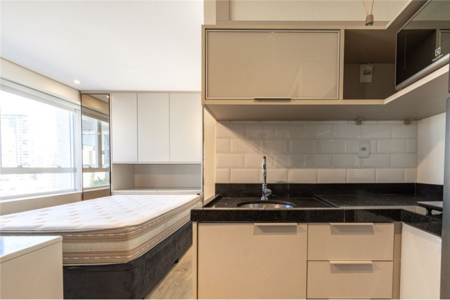 Imagem Apartamento com 1 Quarto à Venda, 30 m² em Vila Madalena - São Paulo Imagem Apartamento com 1 Quarto à Venda, 30 m² em Vila Madalena - São Paulo