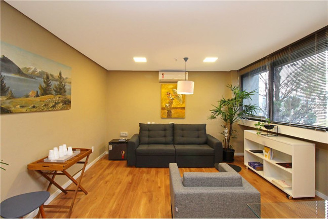 Imagem Imóvel Comercial à Venda, 33 m² em Petrópolis - Porto Alegre