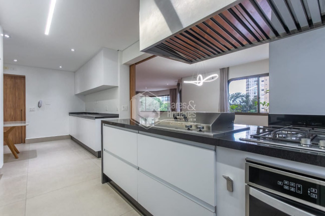 Imagem Apartamento com 3 Quartos à Venda, 195 m² em Campo Belo - São Paulo Imagem Apartamento com 3 Quartos à Venda, 195 m² em Campo Belo - São Paulo