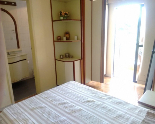 Imagem Apartamento com 3 Quartos à Venda, 100 m² em Algodoal - Cabo Frio