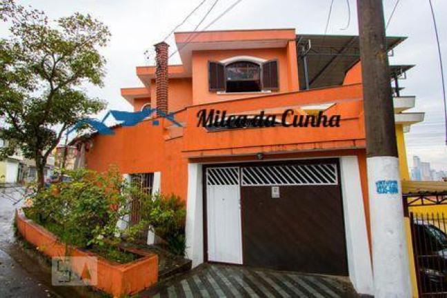 Imagem Casa com 3 Quartos à Venda, 207 m² em Jardim Stella - Santo André