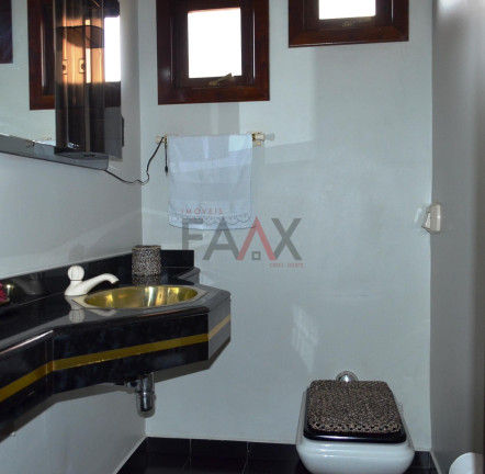 Imagem Casa com 5 Quartos à Venda, 386 m² em Centro - Guarapuava Imagem Casa com 5 Quartos à Venda, 386 m² em Centro - Guarapuava