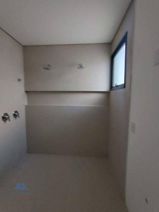 Imagem Casa com 4 Quartos à Venda, 373 m² em Ratones - Florianópolis