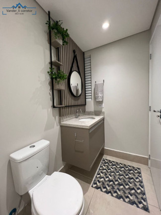 Imagem Imóvel com 2 Quartos à Venda, 92 m² em Jardim Lancaster Imagem Imóvel com 2 Quartos à Venda, 92 m² em Jardim Lancaster