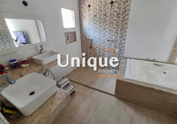 Imagem Casa com 4 Quartos à Venda, 260 m² em Bosque Do Peró - Cabo Frio Imagem Casa com 4 Quartos à Venda, 260 m² em Bosque Do Peró - Cabo Frio