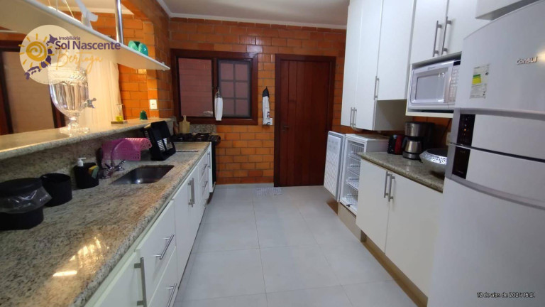 Imagem Casa com 3 Quartos à Venda, 187 m² em Indaiá - Bertioga Imagem Casa com 3 Quartos à Venda, 187 m² em Indaiá - Bertioga