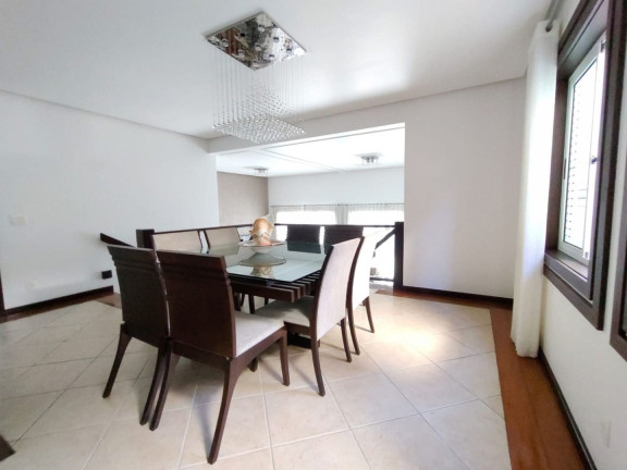Imagem Casa com 4 Quartos à Venda, 285 m² em Várzea - Teresópolis Imagem Casa com 4 Quartos à Venda, 285 m² em Várzea - Teresópolis