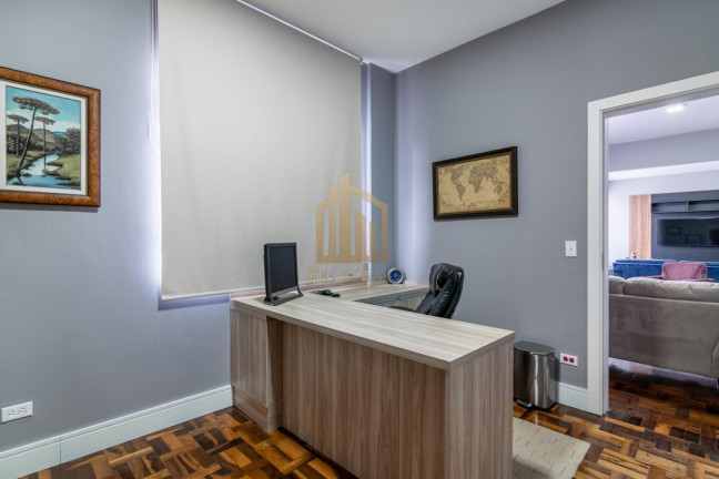 Imagem Apartamento com 3 Quartos à Venda, 165 m² em Centro - Curitiba