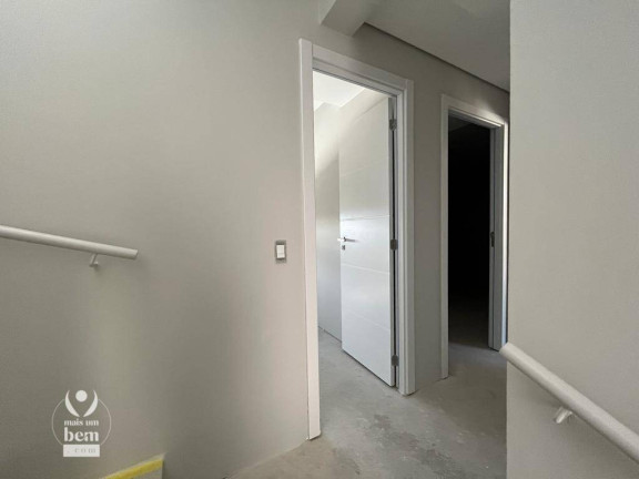 Imagem Sobrado com 3 Quartos à Venda, 131 m² em Pilarzinho - Curitiba