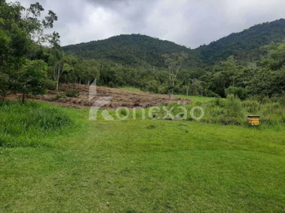 Fazenda à Venda, 500 m² em Cedro - Paraibuna