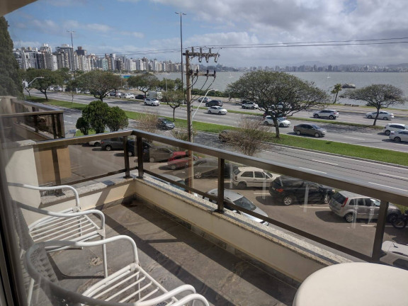 Imagem Apartamento com 3 Quartos à Venda, 187 m² em Agronômica - Florianópolis Imagem Apartamento com 3 Quartos à Venda, 187 m² em Agronômica - Florianópolis