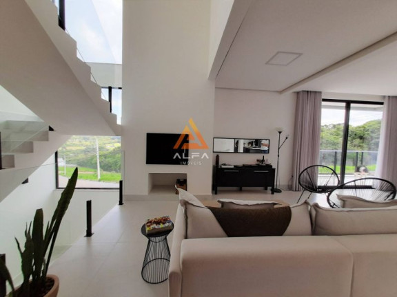 Imagem Casa de Condomínio com 3 Quartos à Venda, 300 m² Imagem Casa de Condomínio com 3 Quartos à Venda, 300 m²