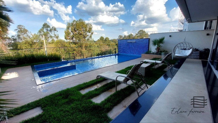 Imagem Casa com 4 Quartos à Venda, 600 m² em Vespasiano Imagem Casa com 4 Quartos à Venda, 600 m² em Vespasiano