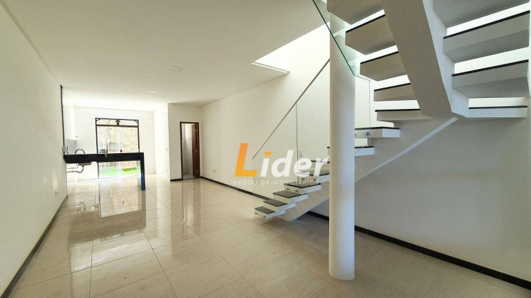 Imagem Casa com 3 Quartos à Venda, 151 m² em Aeroporto - Juiz De Fora