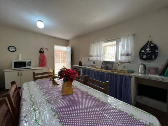 Imagem Casa com 4 Quartos à Venda, 210 m² em Centro - Balneário Barra Do Sul Imagem Casa com 4 Quartos à Venda, 210 m² em Centro - Balneário Barra Do Sul